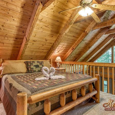 Cozy Mountain Hideaway Villa Gatlinburg Rum bild