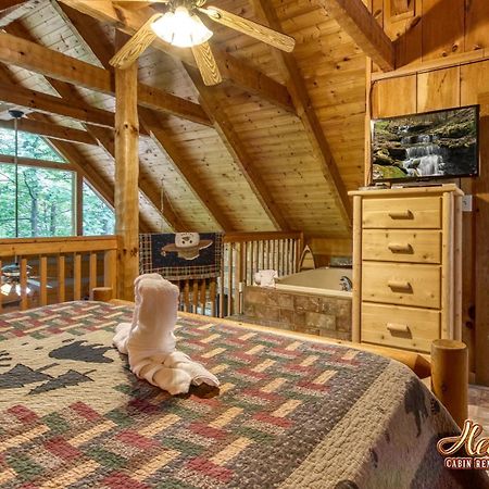 Cozy Mountain Hideaway Villa Gatlinburg Rum bild